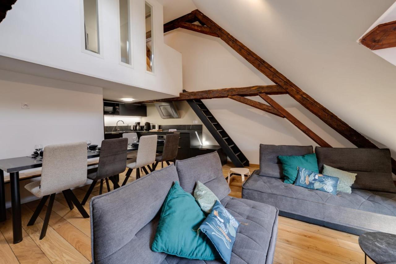 Le Septqatre - Grand Triplex Au Coeur De La Vieille Ville Annecy Kültér fotó