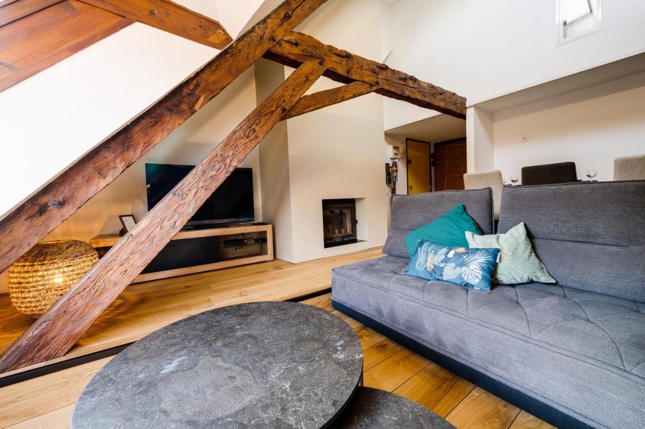Le Septqatre - Grand Triplex Au Coeur De La Vieille Ville Annecy Kültér fotó