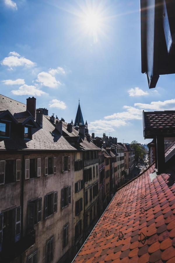 Le Septqatre - Grand Triplex Au Coeur De La Vieille Ville Annecy Kültér fotó
