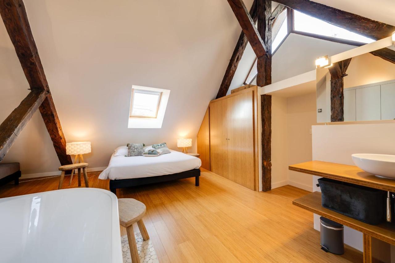 Le Septqatre - Grand Triplex Au Coeur De La Vieille Ville Annecy Kültér fotó