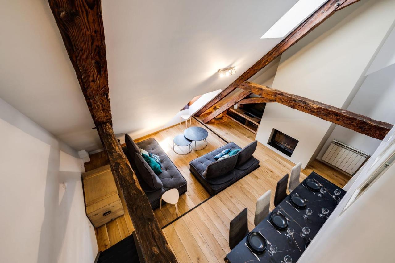 Le Septqatre - Grand Triplex Au Coeur De La Vieille Ville Annecy Kültér fotó