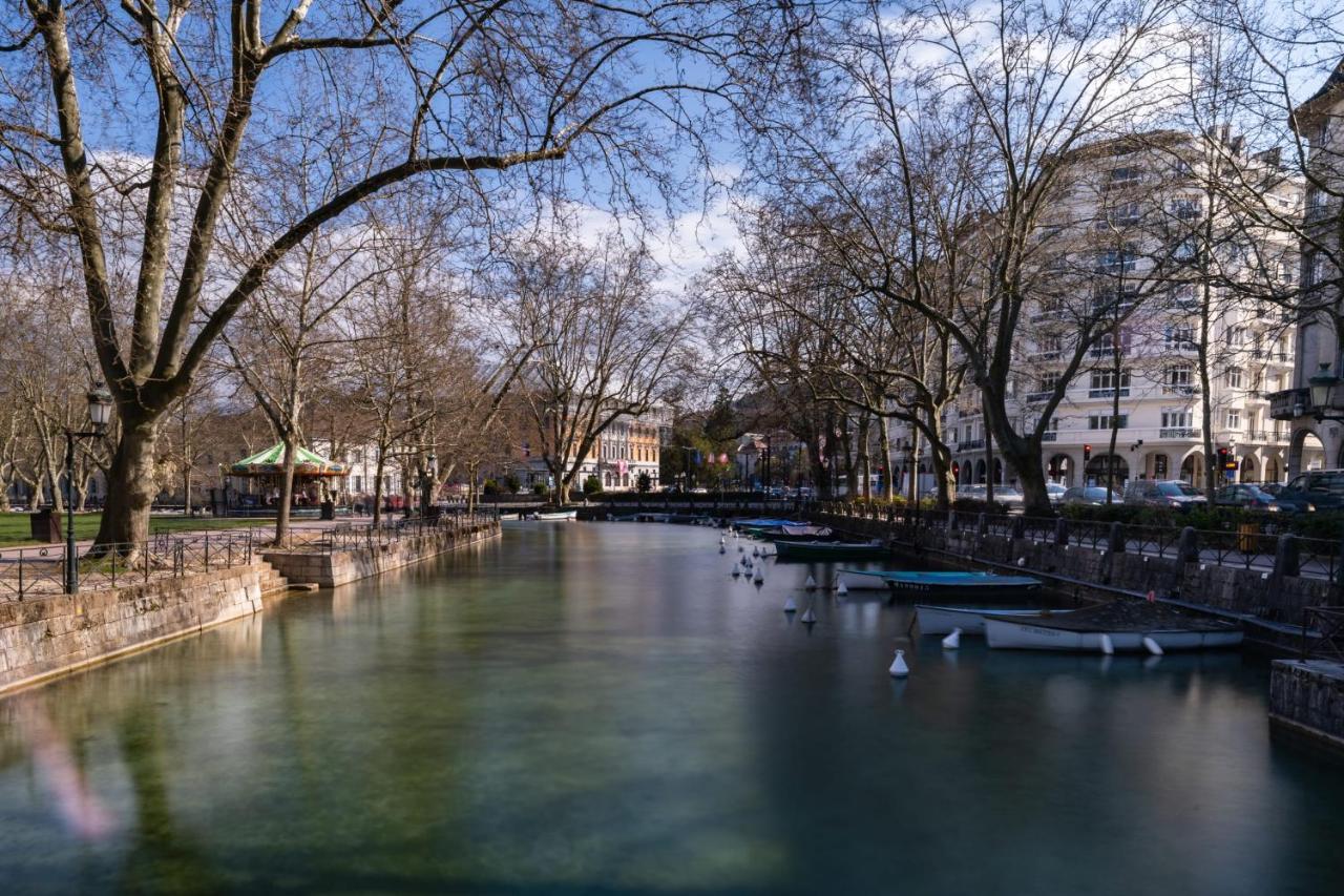 Le Septqatre - Grand Triplex Au Coeur De La Vieille Ville Annecy Kültér fotó